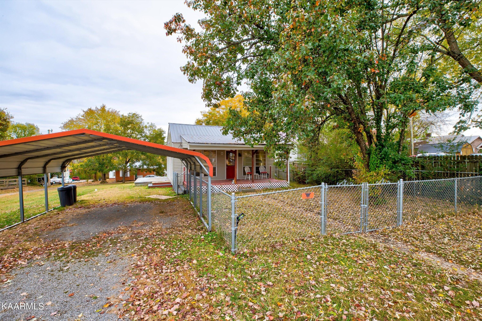 634 Eagleton Road Maryville, TN 37804 - Photo 3 of 17 Gallery Image 3