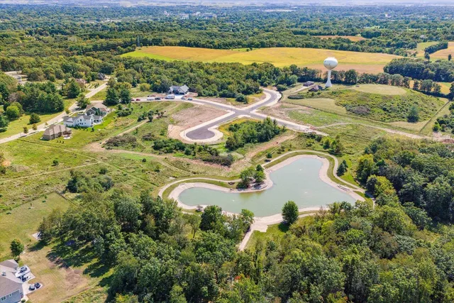 $100,000 | L80 Oakridge, Janesville, WI 53548