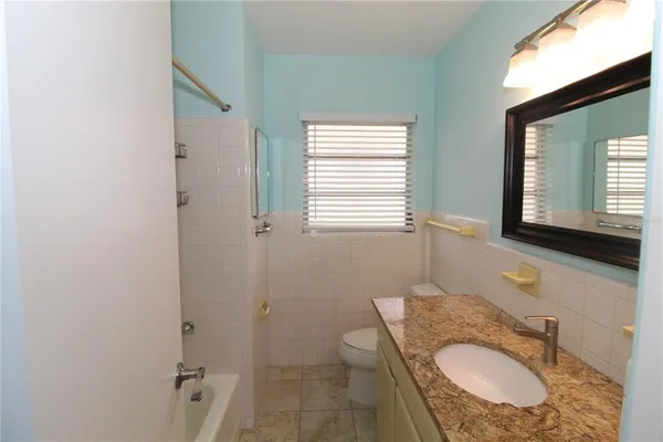 $3,999 | 2705 South Brink Avenue, Sarasota, FL 34239