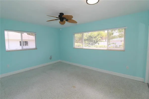 $3,999 | 2705 South Brink Avenue, Sarasota, FL 34239
