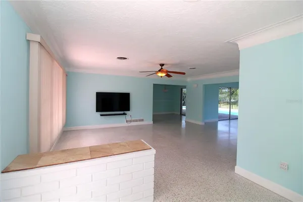 $3,999 | 2705 South Brink Avenue, Sarasota, FL 34239