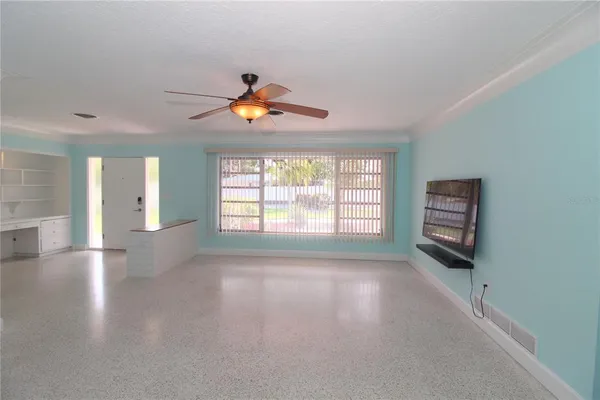 $3,999 | 2705 South Brink Avenue, Sarasota, FL 34239