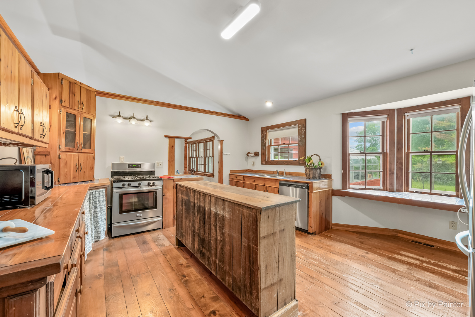 43W870 McDonald Road Hampshire, IL 60140 - Photo 12 of 50