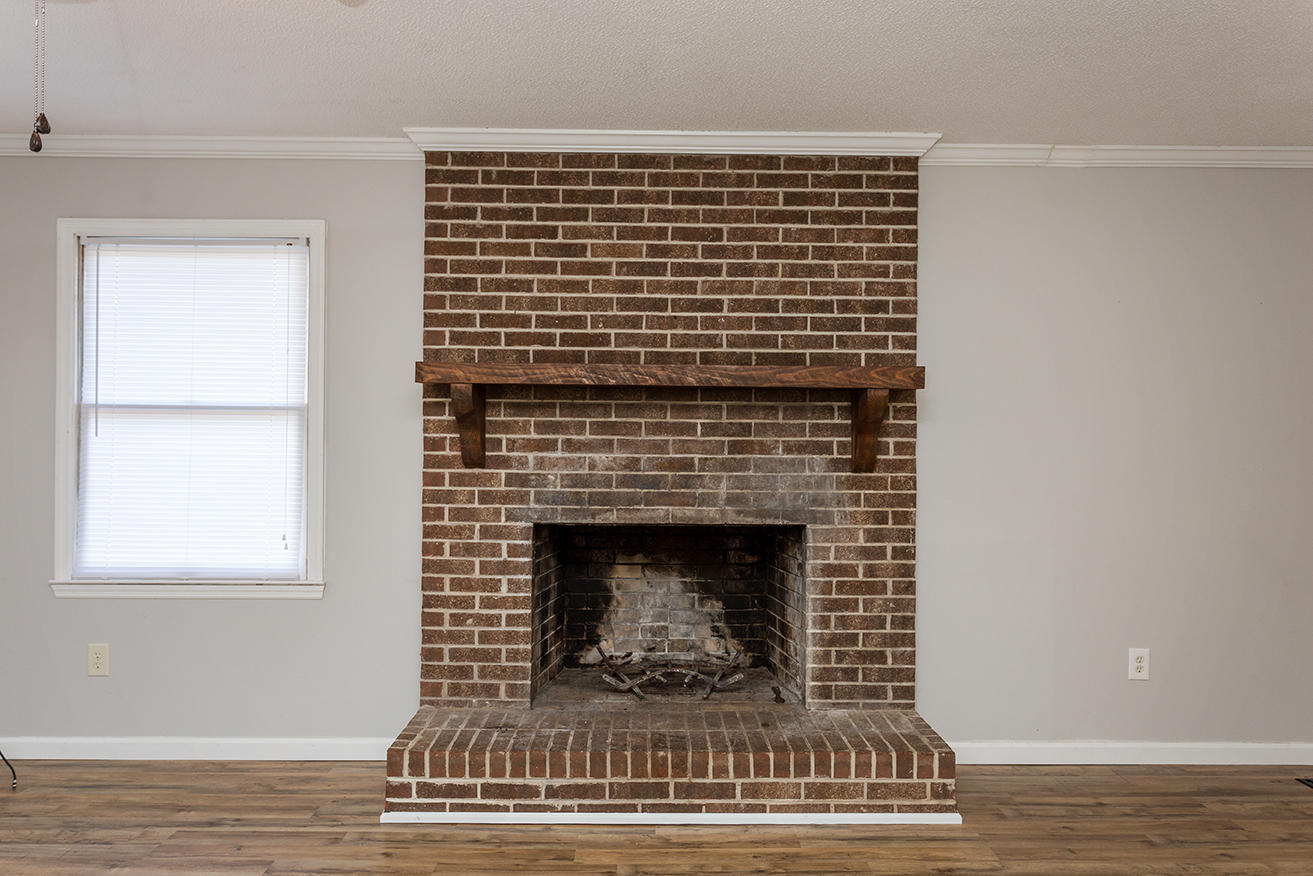 5740 Mouse Creek Road Northwest Cleveland, TN 37312 - Photo 3 of 18 Fireplace