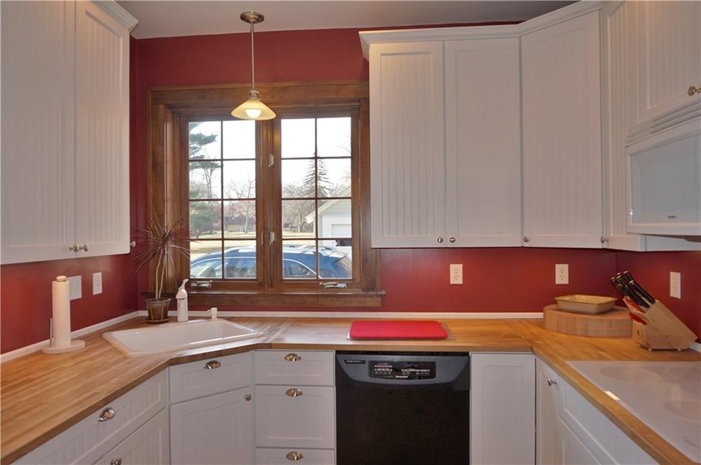 310 Old Plank Road Butler, PA 16002 - Photo 14 of 25 All appliances included!