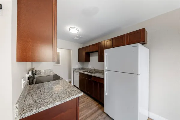 $156,900 | 9371 Pagewood Lane, Houston, TX 77063