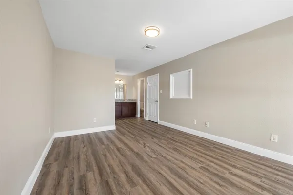 $156,900 | 9371 Pagewood Lane, Houston, TX 77063