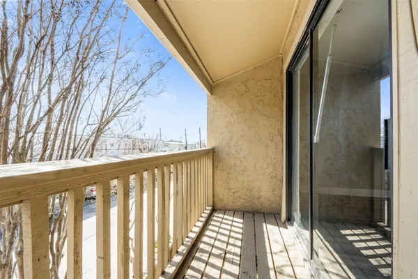 $156,900 | 9371 Pagewood Lane, Houston, TX 77063