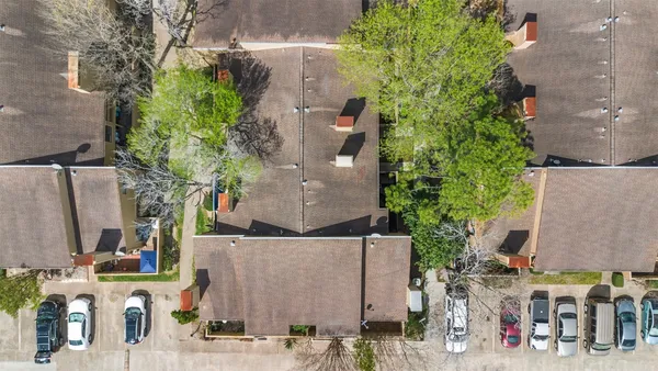 $156,900 | 9371 Pagewood Lane, Houston, TX 77063