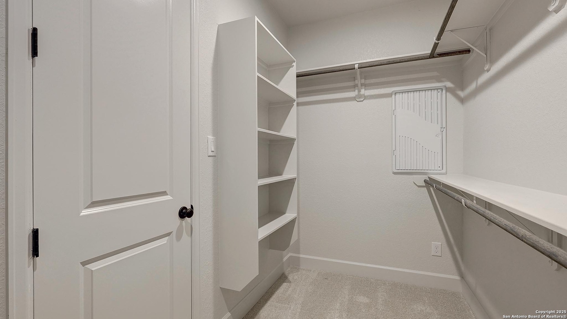 237 Hidalgo Boerne, TX 78006 - Photo 16 of 29