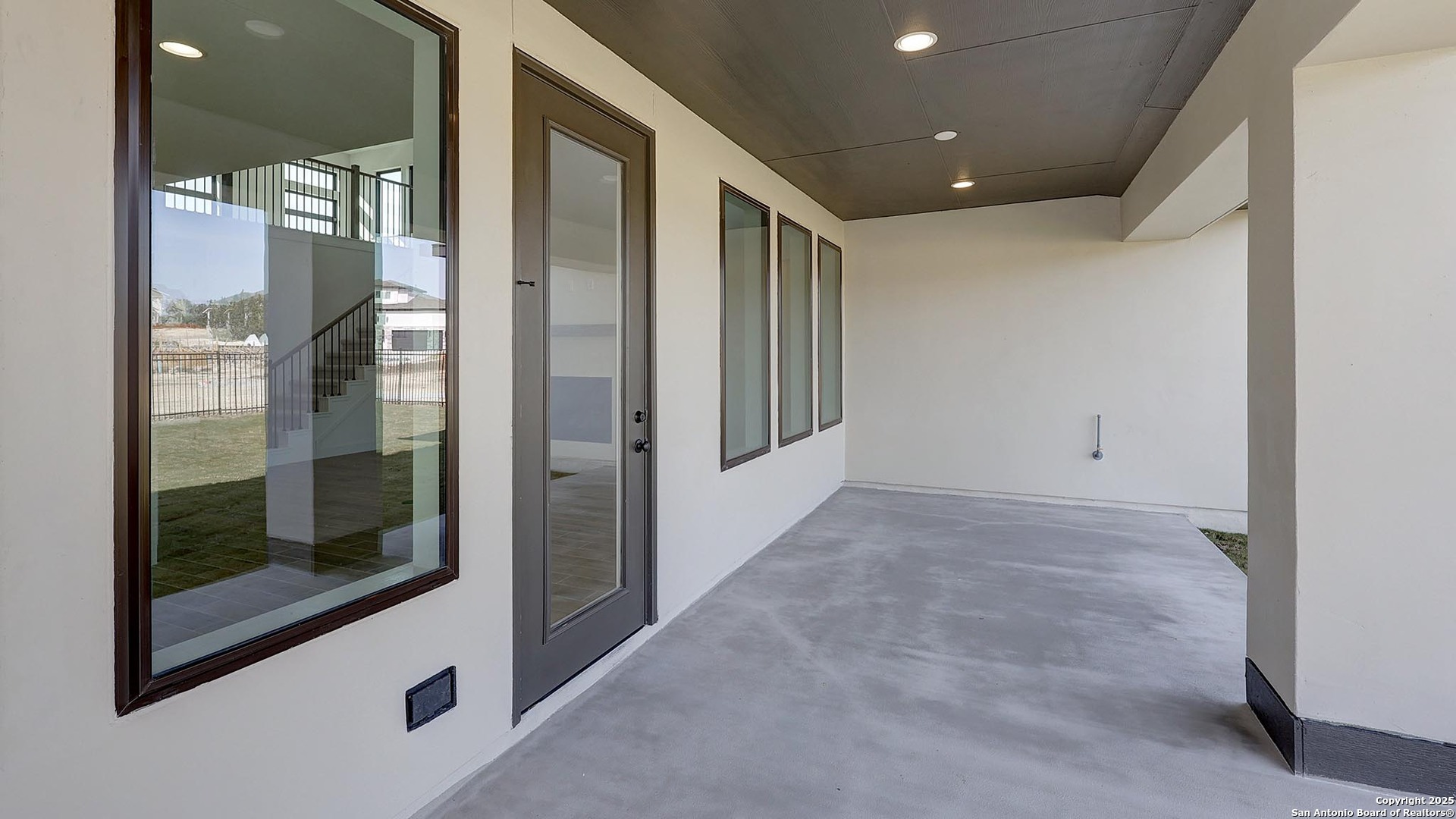 237 Hidalgo Boerne, TX 78006 - Photo 19 of 29