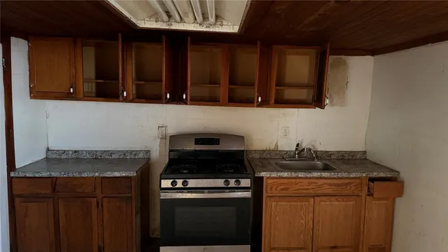 $135,000 | 27 Rutherford Street, Binghamton, NY 13901