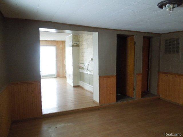 3005 Galbraith Line Road Brown City, MI 48416 - Photo 8 of 24 kuih 231.jpg