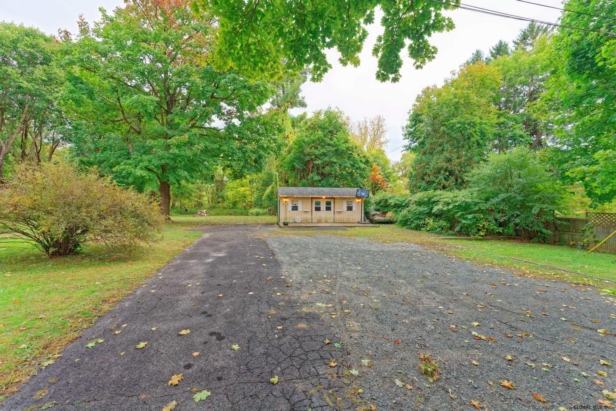 778 Rte 9W Bethlehem, NY 12077 - Photo 23 of 36 Photo 37