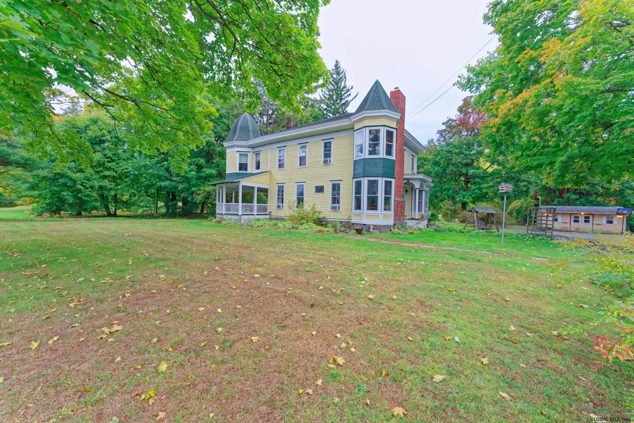 778 Rte 9W Bethlehem, NY 12077 - Photo 4 of 36 Photo 4