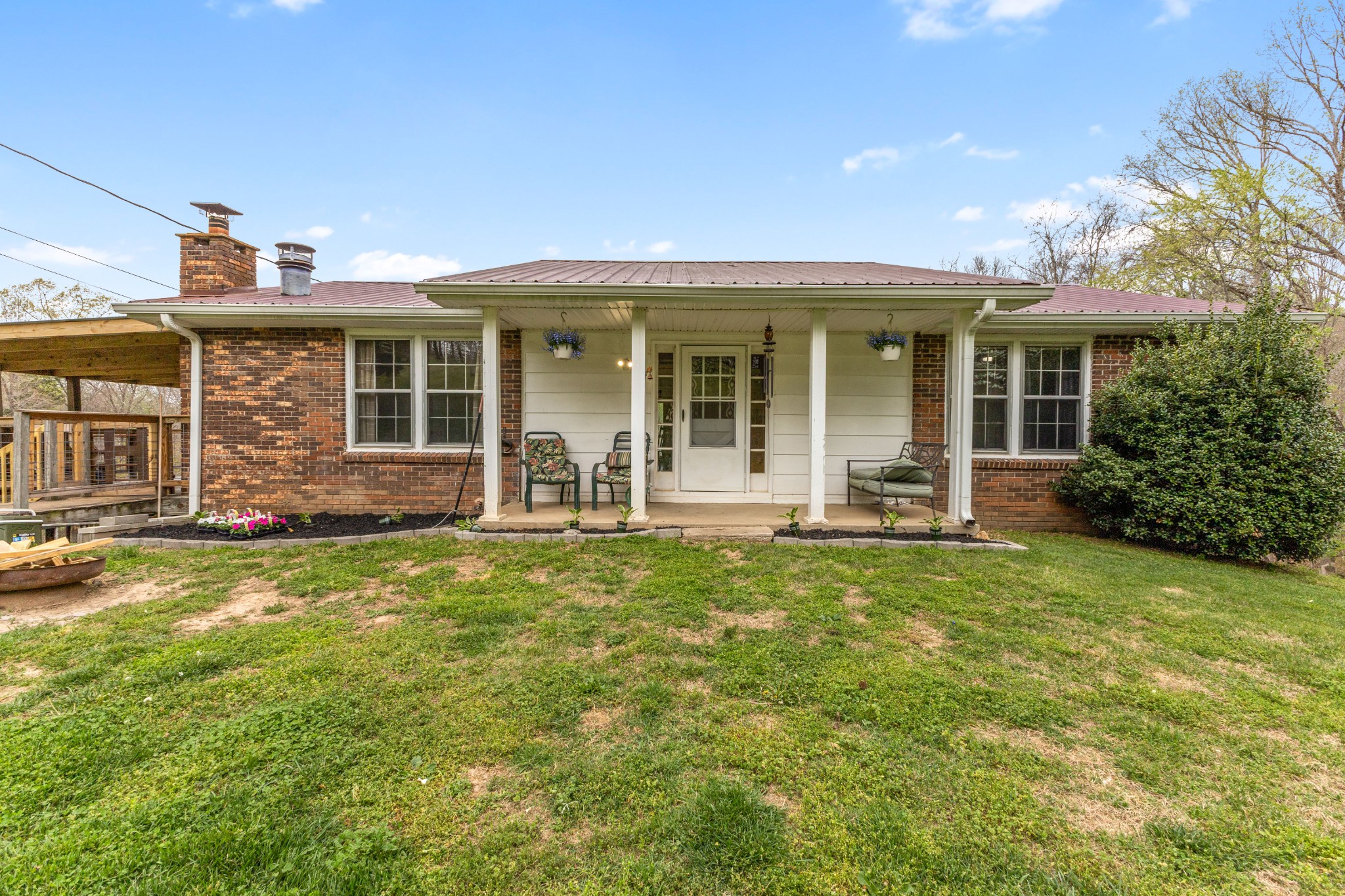 180 Hill Road Vanleer, TN 37181 - Photo 2 of 43