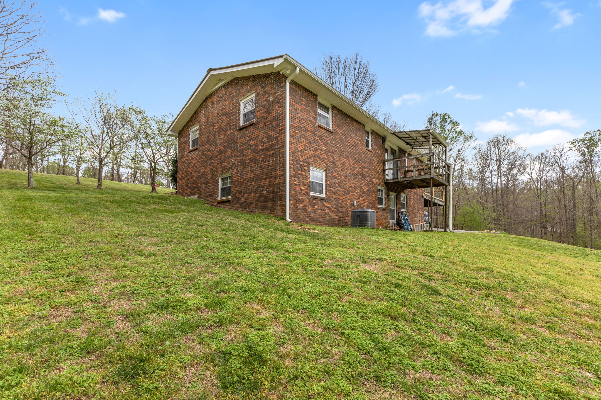 180 Hill Road Vanleer, TN 37181 - Photo 6 of 43
