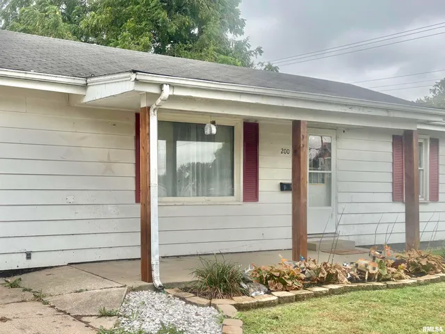 $72,500 | 200 West Ave B, Lewistown, IL 61542