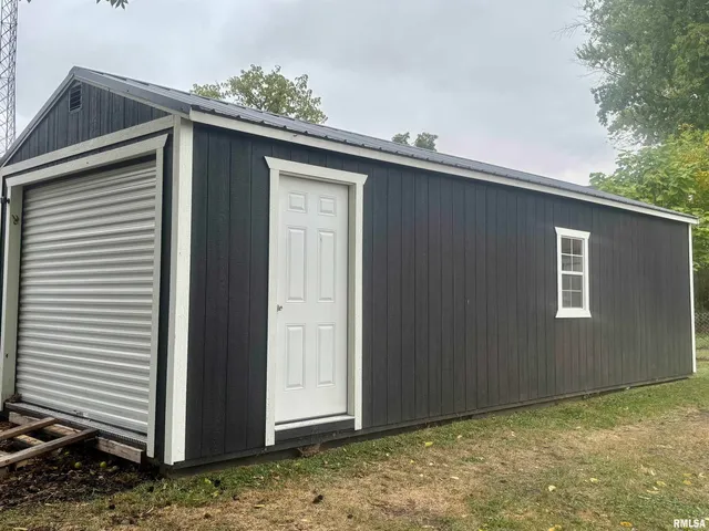 $72,500 | 200 West Ave B, Lewistown, IL 61542