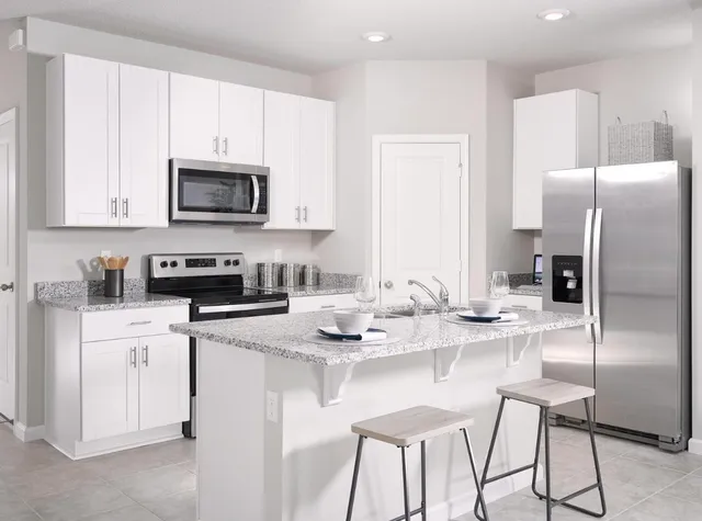 $2,700 | 3553 San Bernardino Way, Palm Springs, FL 33461