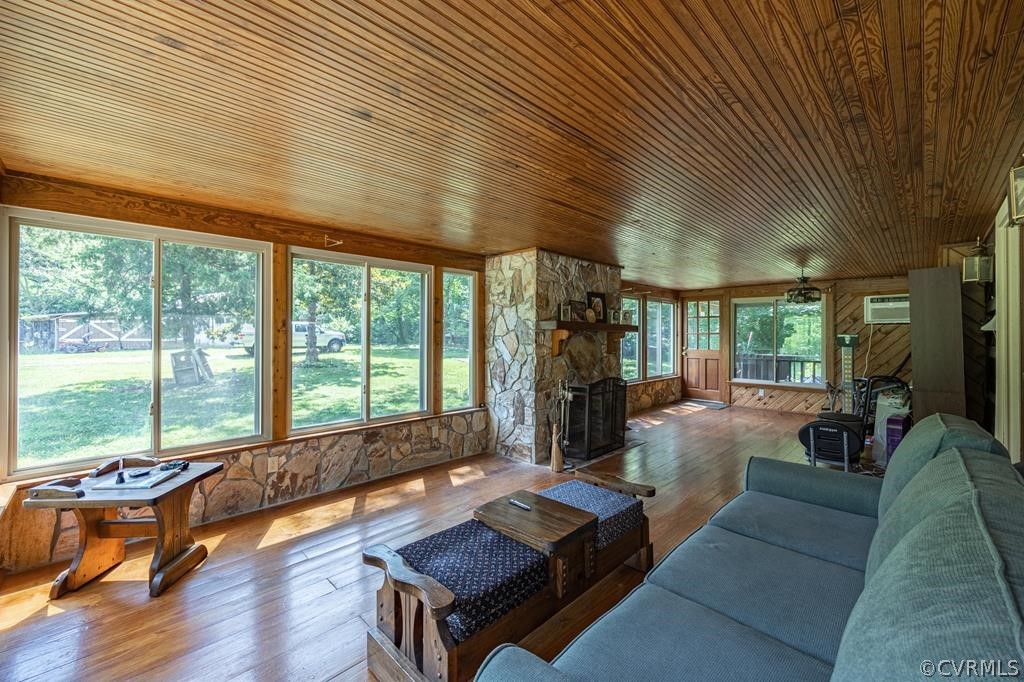 14041 County Line Road Keysville, VA 23947 - Photo 8 of 10 a living room with furniture and a large window