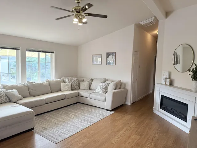 $489,000 | 5770 Winfield, Unit 122, San Jose, CA 95123