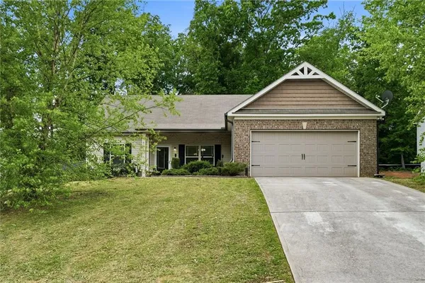 $2,095 | 612 Stevens Place, McDonough, GA 30252