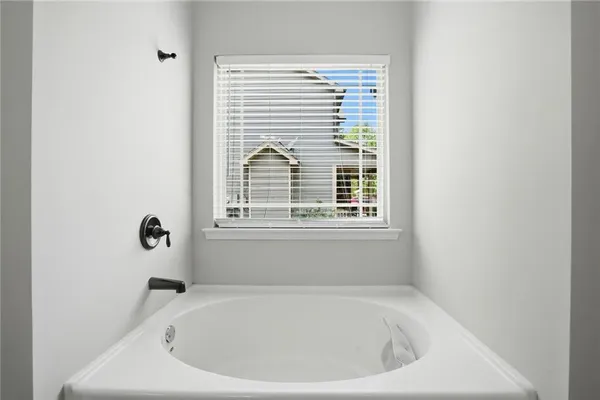 $2,095 | 612 Stevens Place, McDonough, GA 30252