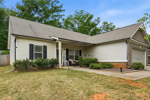 $2,095 | 612 Stevens Place, McDonough, GA 30252