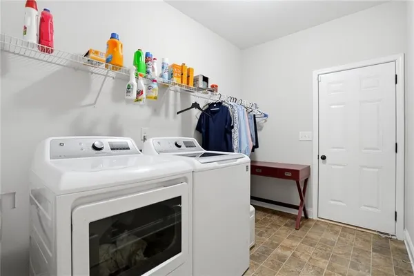 $2,095 | 612 Stevens Place, McDonough, GA 30252
