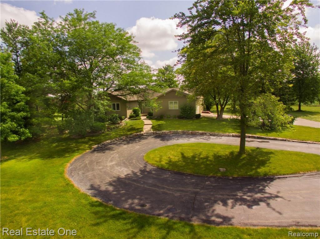 3550 Johnson Road Saline, MI 48176 - Photo 5 of 82 OVERHEAD VIEW OF ENTRY