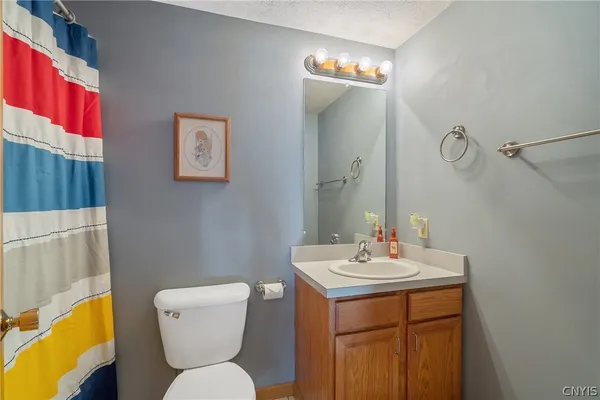 $399,000 | 3682 Junco Trail, Clay, NY 13090