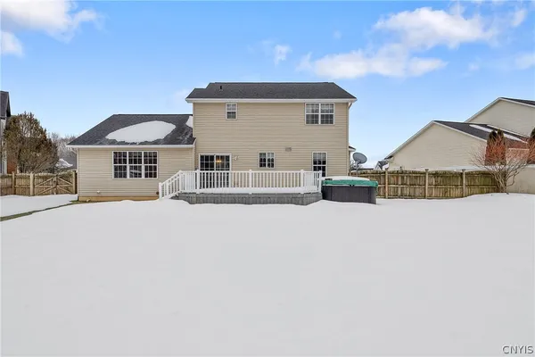 $399,000 | 3682 Junco Trail, Clay, NY 13090