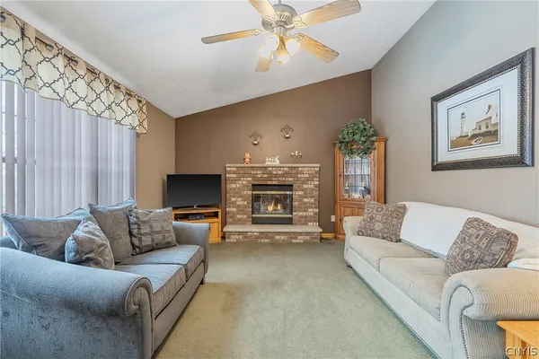 $399,000 | 3682 Junco Trail, Clay, NY 13090