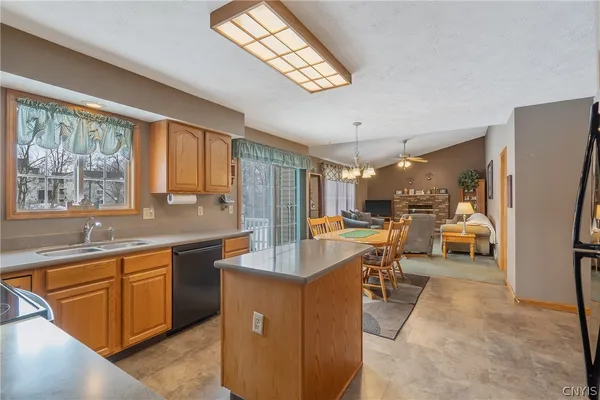 $399,000 | 3682 Junco Trail, Clay, NY 13090