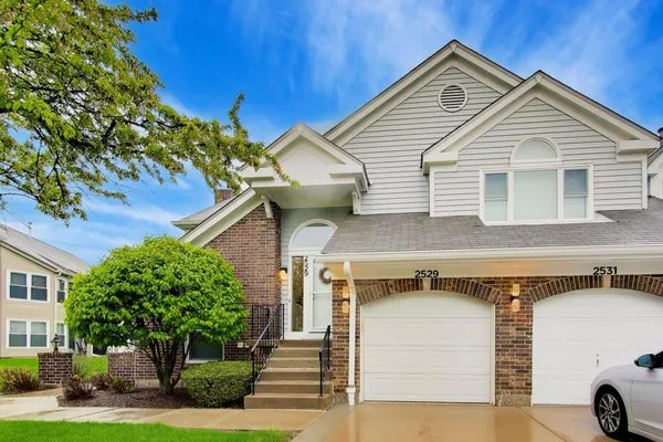 $350,000 | 2529 Live Oak Lane, Buffalo Grove, IL 60089