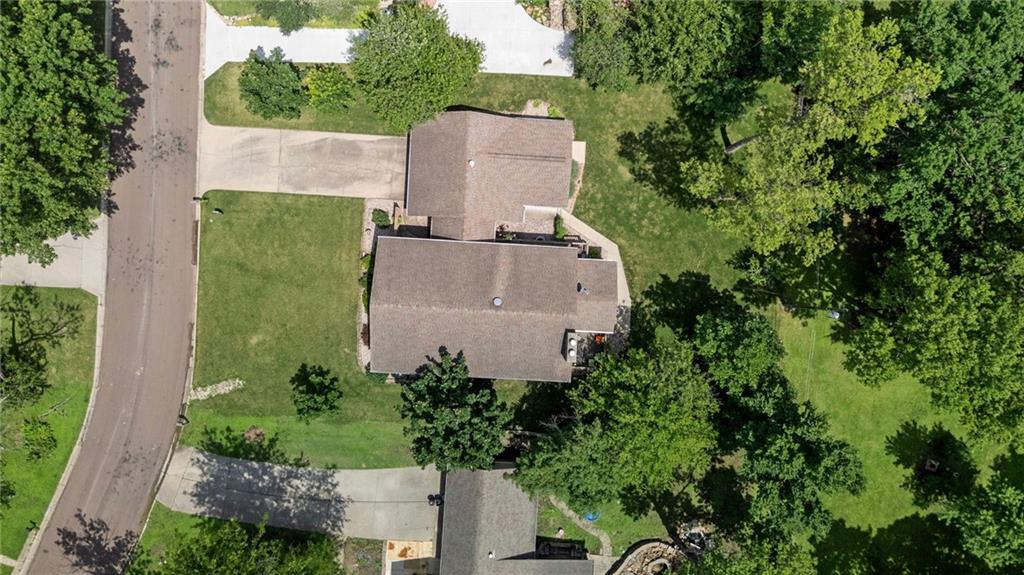 21 West Edwards Street Iola, KS 66749 - Photo 60 of 64