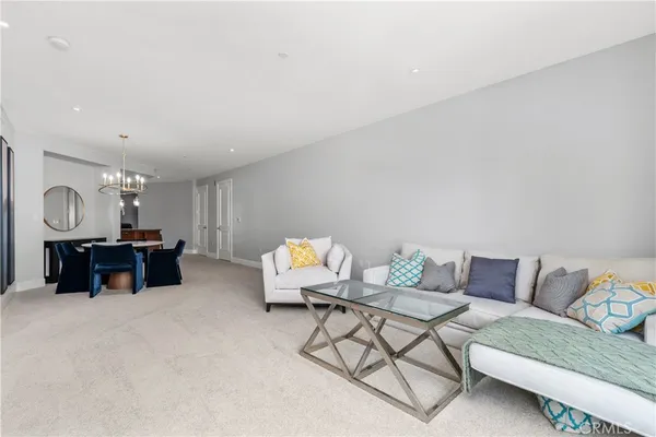 $4,550 | 5042 Scholarship, Irvine, CA 92612