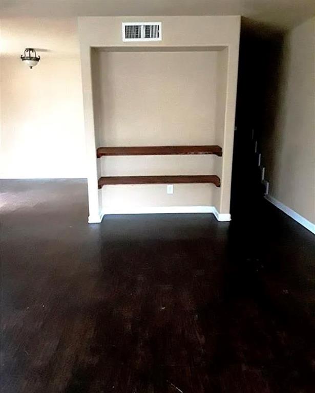 5516 Boca Raton Boulevard, Unit 310 Fort Worth, TX 76112 - Photo 5 of 29