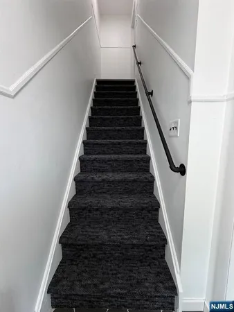 $3,200 | 157 Cottage Place, Unit 2, Fairview, NJ 07022