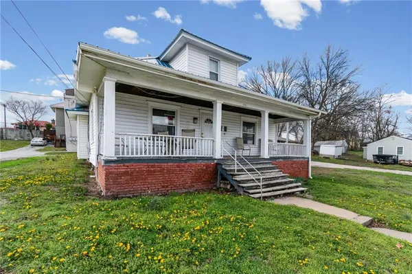 $79,900 | 111 North Virginia Street, Carrollton, MO 64633