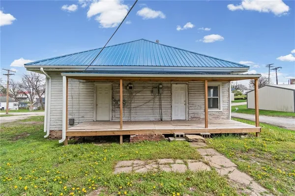 $79,900 | 111 North Virginia Street, Carrollton, MO 64633