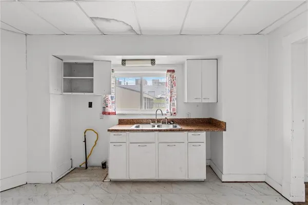 $79,900 | 111 North Virginia Street, Carrollton, MO 64633