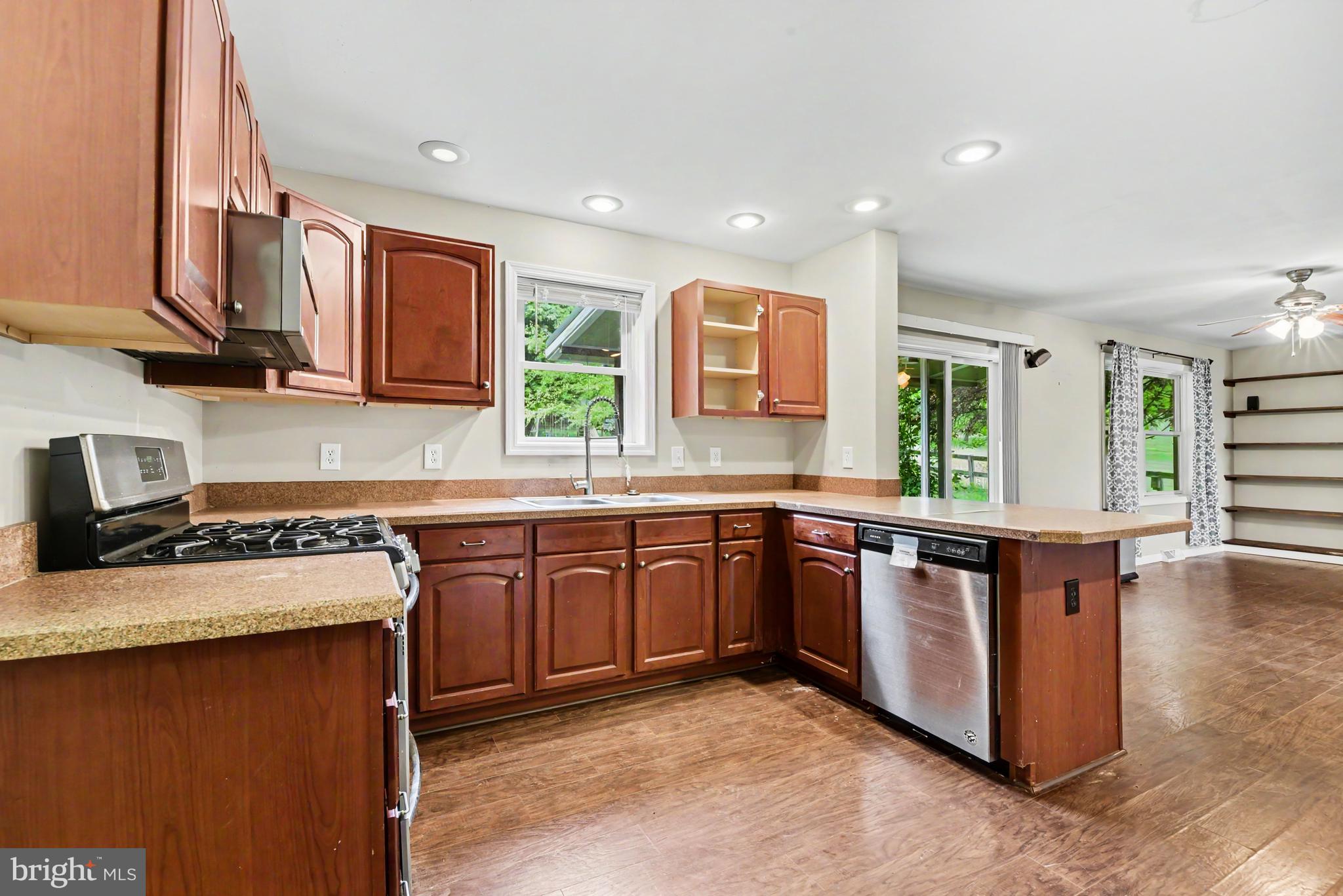 5 Green House Road Dillsburg, PA 17019 - Photo 9 of 28