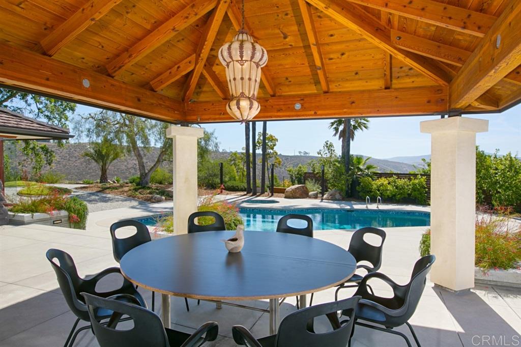 16611 Zumaque Street Rancho Santa Fe, CA 92067 - Photo 8 of 14 Gallery Image 8