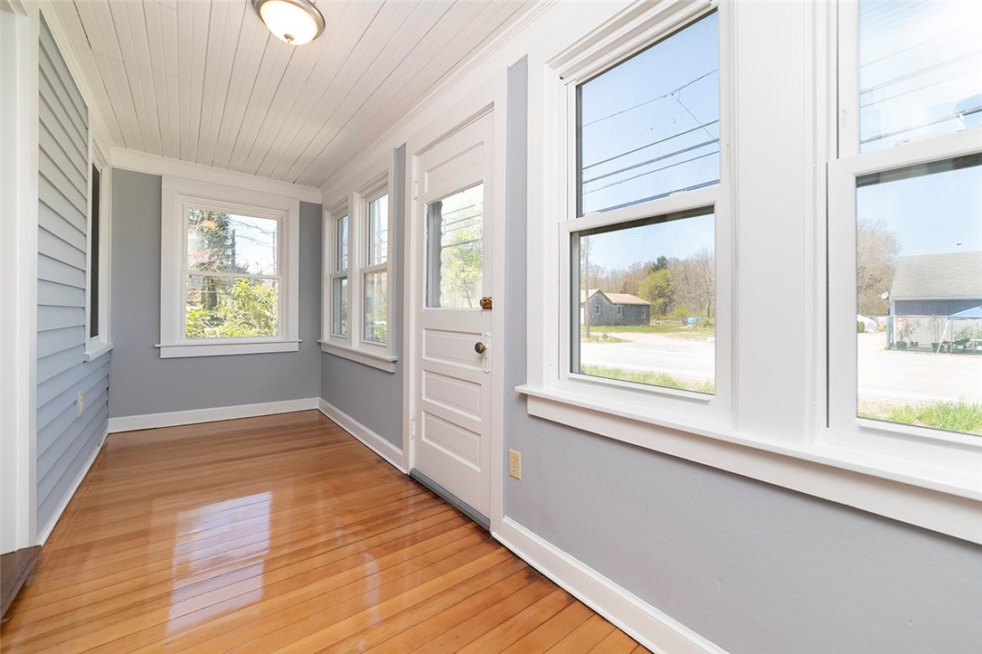 166 Ashaway Road Hopkinton, RI 02808 - Photo 3 of 22 Gallery Image 3