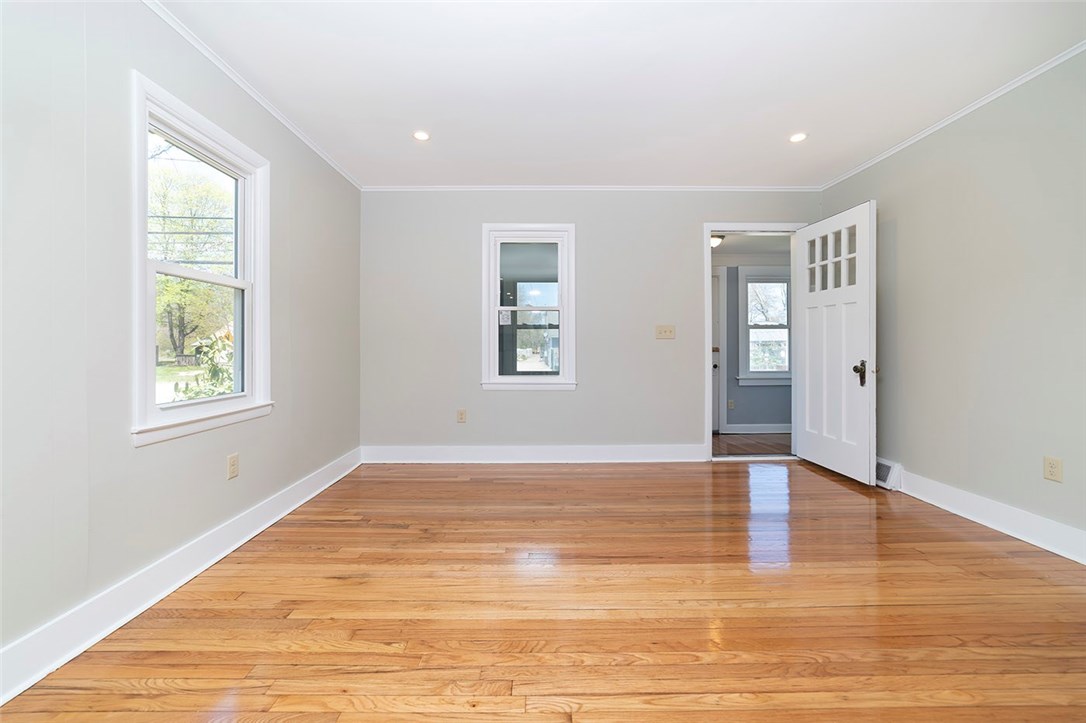166 Ashaway Road Hopkinton, RI 02808 - Photo 6 of 22 Gallery Image 6