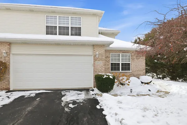 $390,000 | 19320 Tramore Lane, Mokena, IL 60448