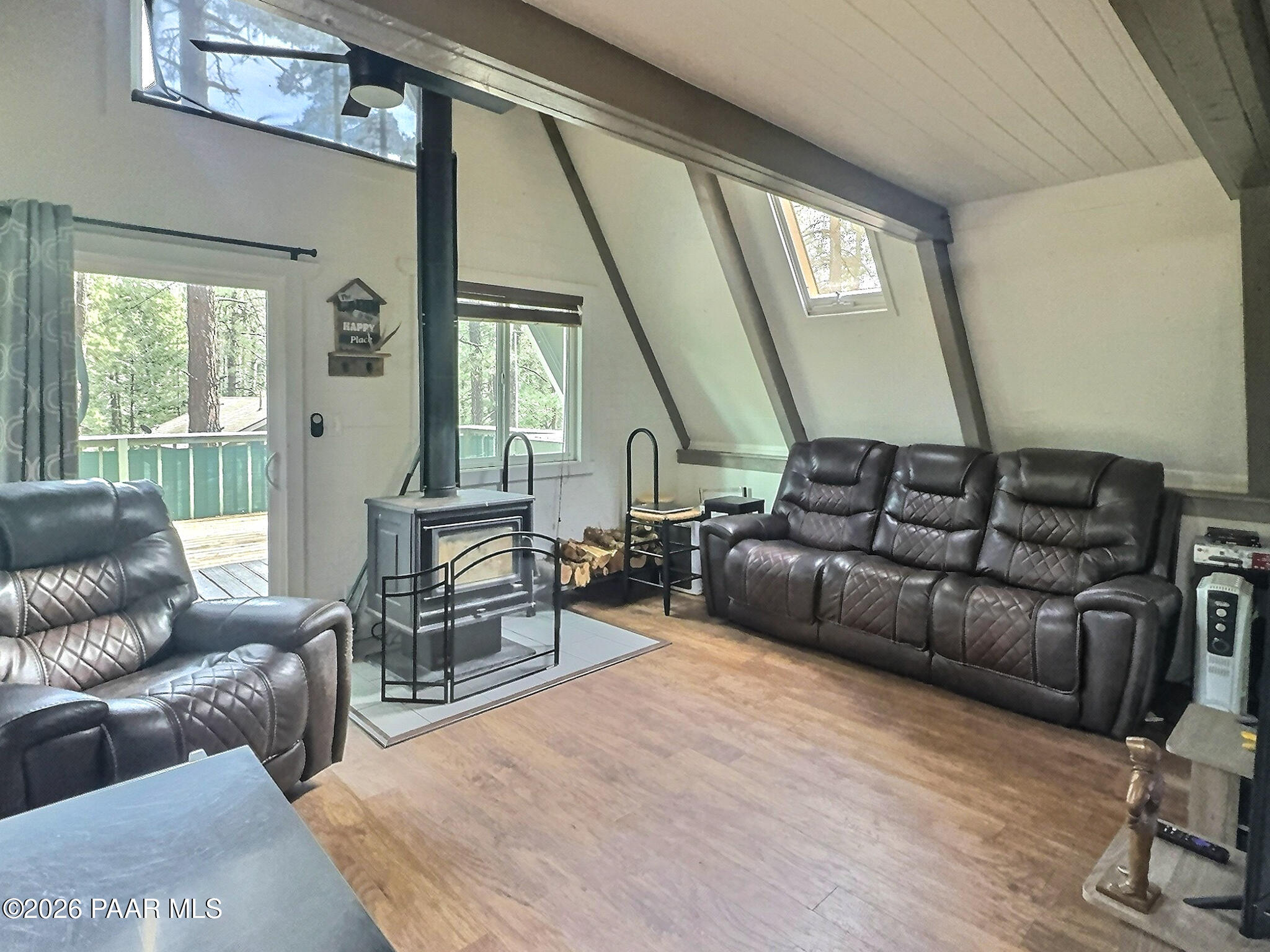 2755 Tunnel Road Prescott, AZ 86303 - Photo 3 of 16 Living Room