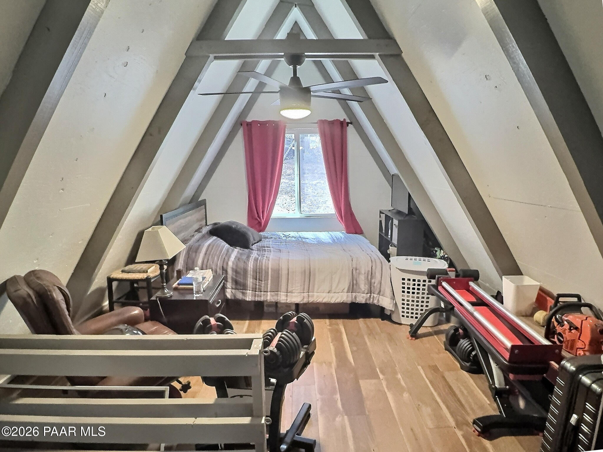 2755 Tunnel Road Prescott, AZ 86303 - Photo 7 of 16 Loft / Bedroom